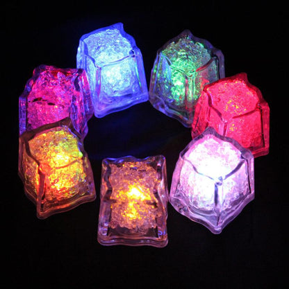 Vloeistofgeactiveerde LED Ijsblokjes (set van 6)